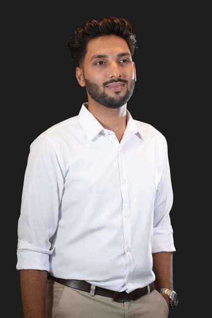 ILIAF Traditional White Luxury Dress Shirt - Egyptian Cotton Blend