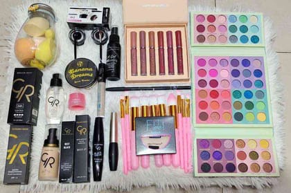 ঈদের জন্য স্পেশাল কসমেটিকস কম্ব