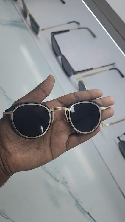 117 Premium Metal design Sunglass