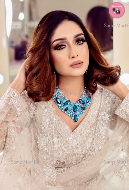 Ultra Modern Blue Stone Luxury Party Necklace and Earring set