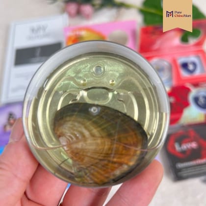 Pearl Necklace with a Real Oyster!