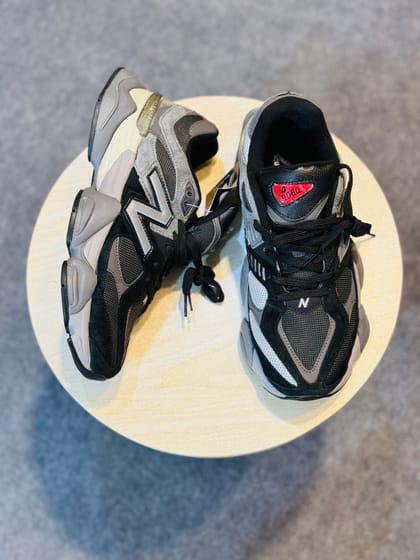 New Balance 9060