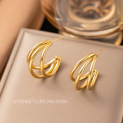 Hoop statement earring