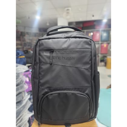 Arctic Hunter প্রিমিয়াম ল্যাপটপ ব্যাকপ্যাক