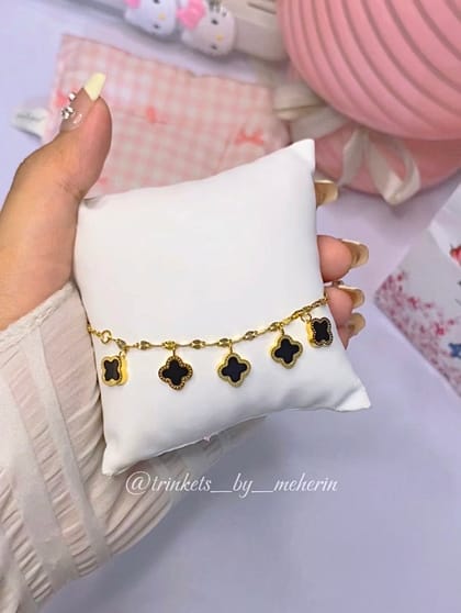 Stainless steel bracelet