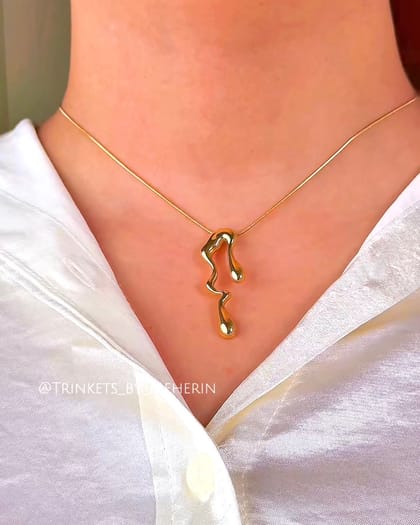 Stainless steel neckpiece