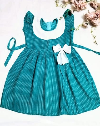 প্রিমিয়াম লিলেন কাপড়ের বেবি ড্রেস।