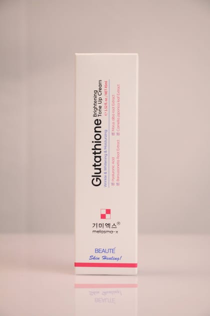Glutathione Brightening Tone Up Cream
