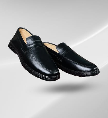 Carnival Black Casual