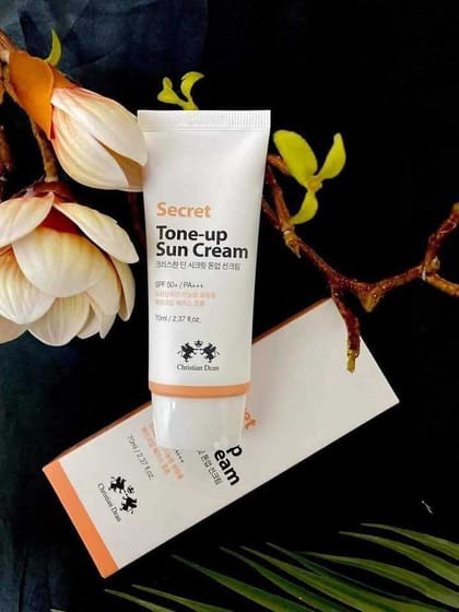 𝐓𝐨𝐧-𝐮𝐩 𝐒𝐮𝐧𝐬𝐜𝐫𝐞𝐞𝐧