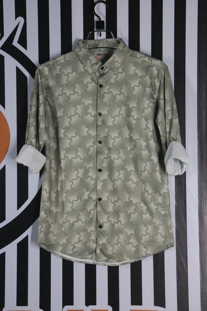 Modern Camouflage Pattern Shirt – Trendy & Stylish