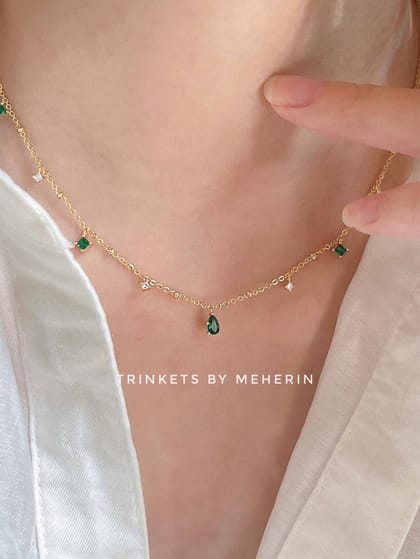 Emarald Neckpiece