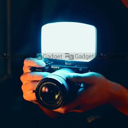 Ulanzi Vijim VL120 Mini LED Video Light (Non-RGB)