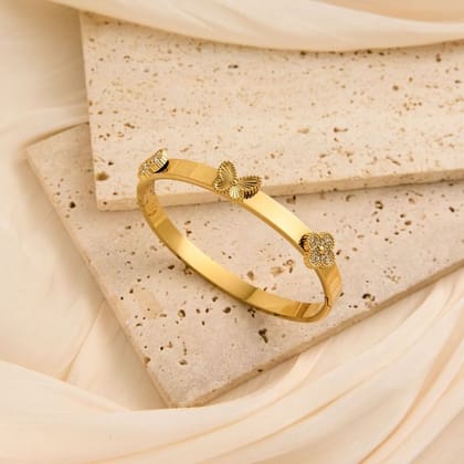 Butterfly and cl'over bracelet