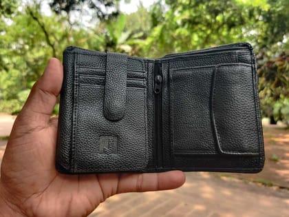 100% Original Premium Leather wallet Black & Chocolate