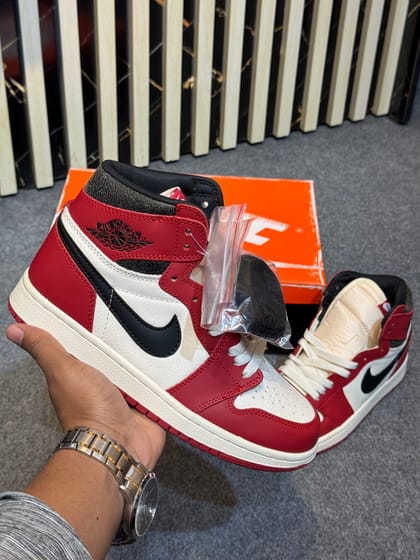 Jordan 1 Retro High OG Chicago Lost and Found (1:1)