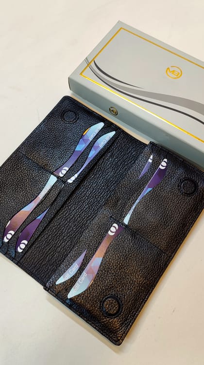 প্রিমিয়াম ম্যাগনেট চামড়ার লং ওয়ালেট