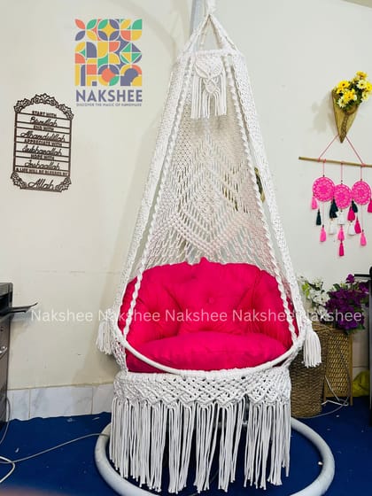 Shahzadi 30'' size white premium cotton dosting