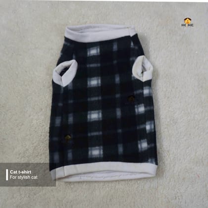 cat t-shirt (2.3 kg)