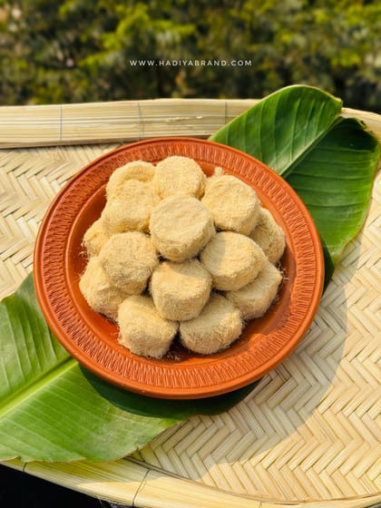 কুষ্টিয়া ছেউড়িয়ার অথেনটিক শনপাপড়ি (২২ পিচ বক্স)