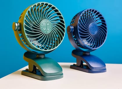 P8 USB Small Handheld Rechargeable Clip Fan – Green Color