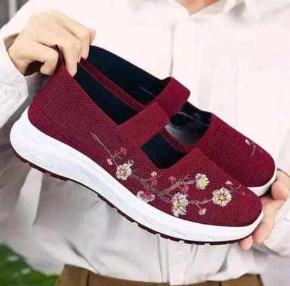 Elegant Women’s Replica Shoes with Stone Work