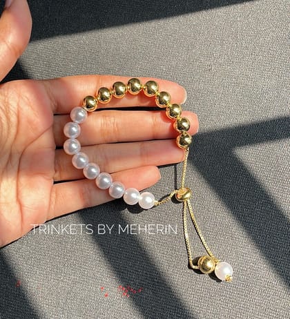 Pearl bracelet -2