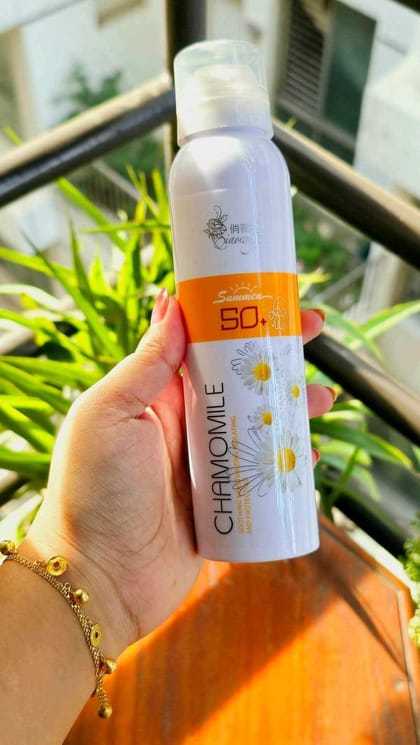 CHAMOMILE WHITENING SPRAY Sunscreen