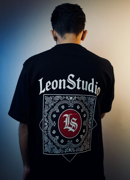 'LEON STUDIO' Oversized Heavyweight Drop Shoulder T-Shirt