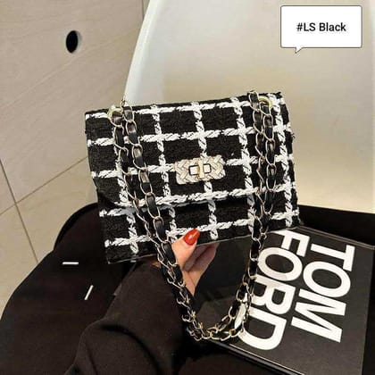 Chained Texture Square Bag