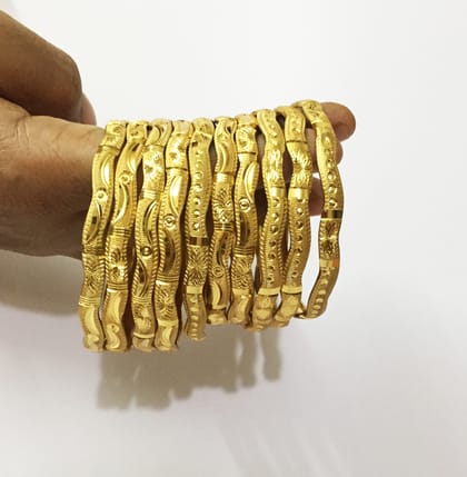 New Gold Plated Bangles for Stylish Women & girls-4 Piece