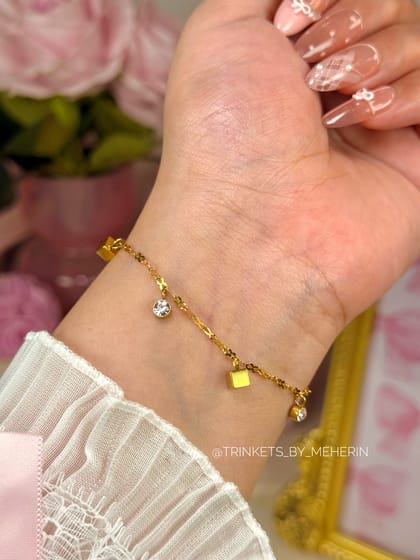 Gold small square rhinestone bracelet