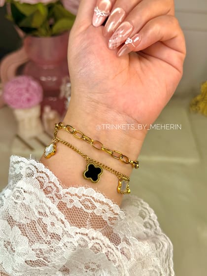 Double layer four leaf clover bracelet