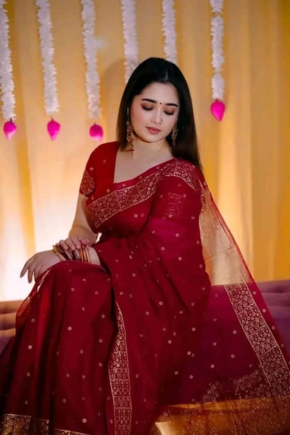 হাফসিল্ক গ্লিটার ওয়ার্ক আফসান প্রিন্ট শাড়ি ব্লাউস পিস সহপ্রোডাক্ট ডিস্ক্রিপ্সনশাড়ি