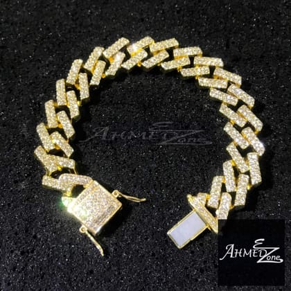 Trendy Golden Iced Out Bracelet