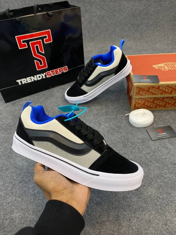 Vans casual sneakers
