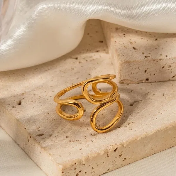 Orbit Ring