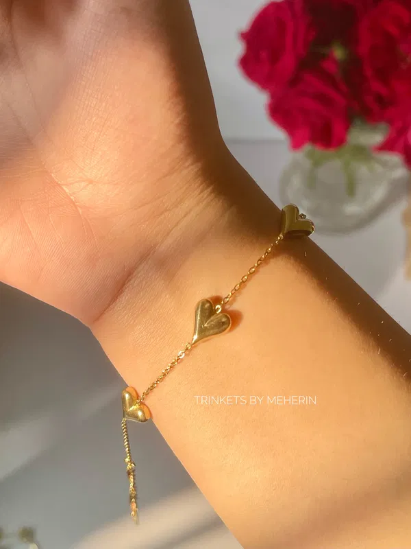 Love chain bracelet
