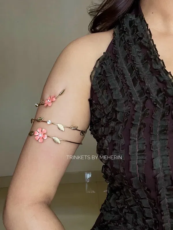 Celora Arm Cuff