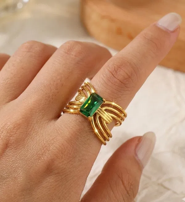 Majestic Ring
