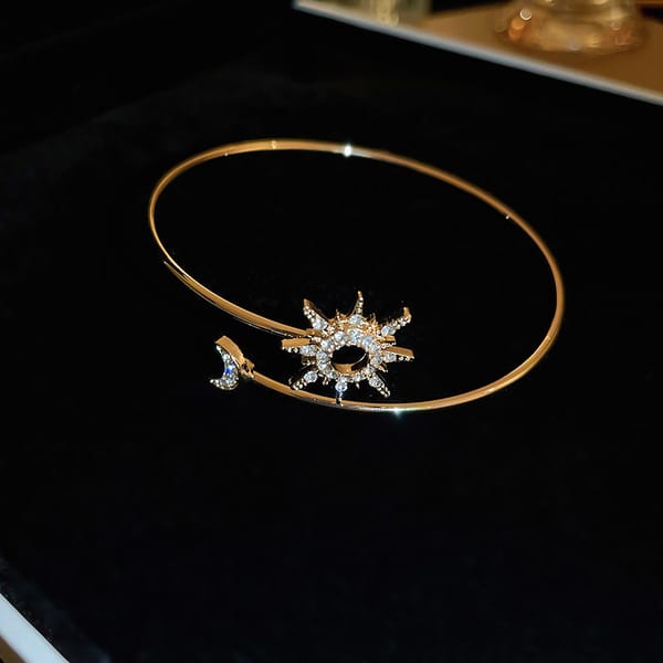 Celeste Arm Cuff