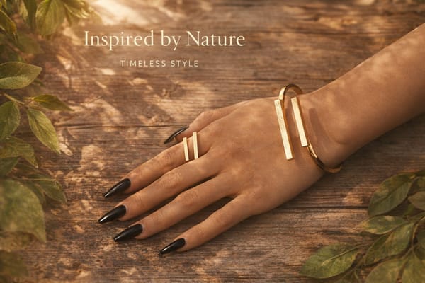 European & American Asymmetrical Wave Bracelet – Glossy Metal Alloy Bangle for Women | Trendy 2026 Jewelry