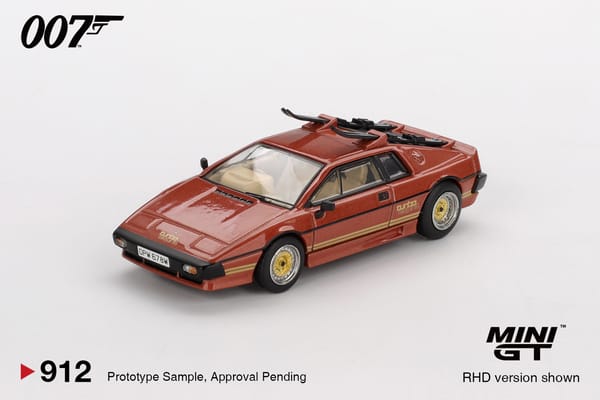 MiniGT - Lotus Esprit Turbo Copper Fire Metallic "For Your Eyes Only"