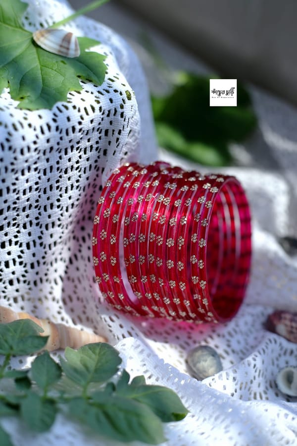 Amara Strawberry color