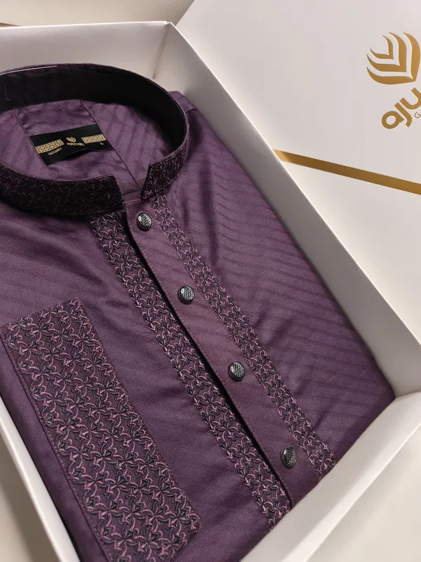 Regal Aubergine Panjabi -A3P145