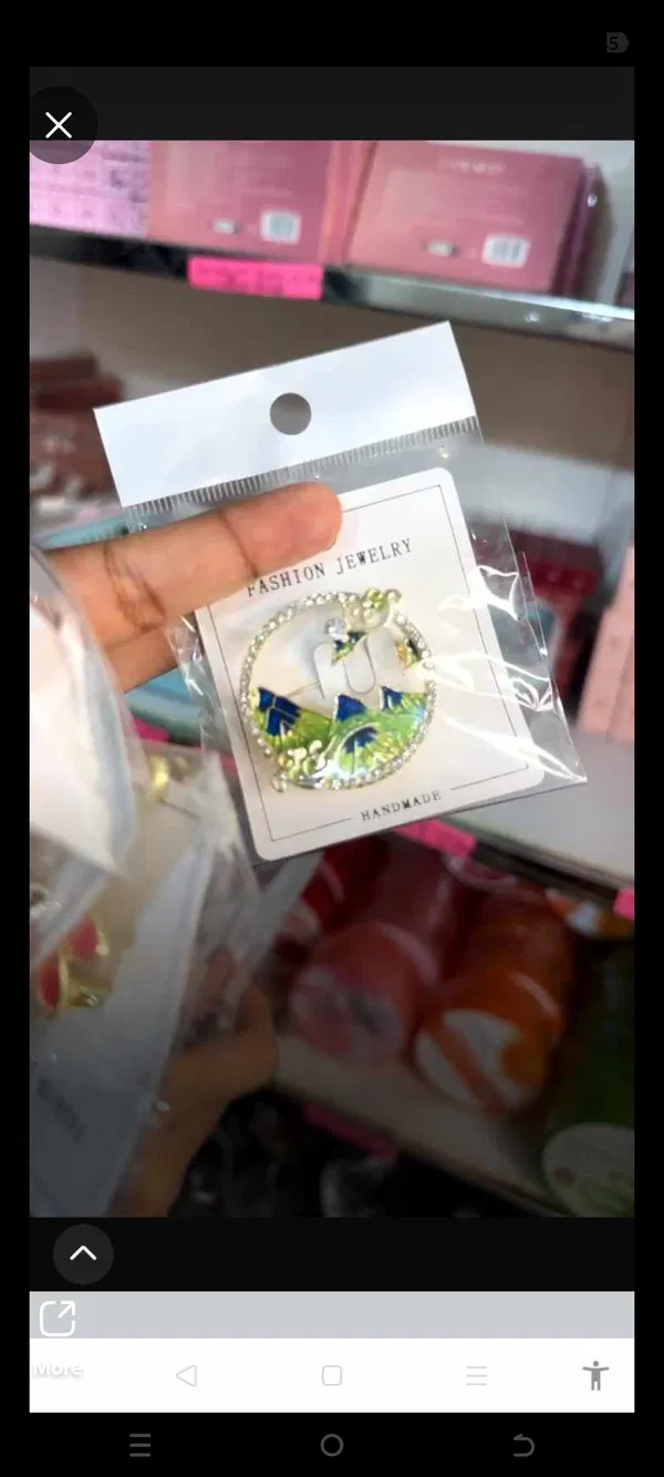 brooch