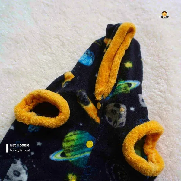 cat hoodie (2.3 kg)