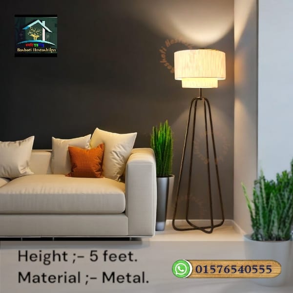 Corner stand lamp