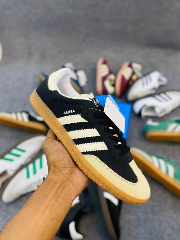 Adidas Samba (size 40,41,42,45)