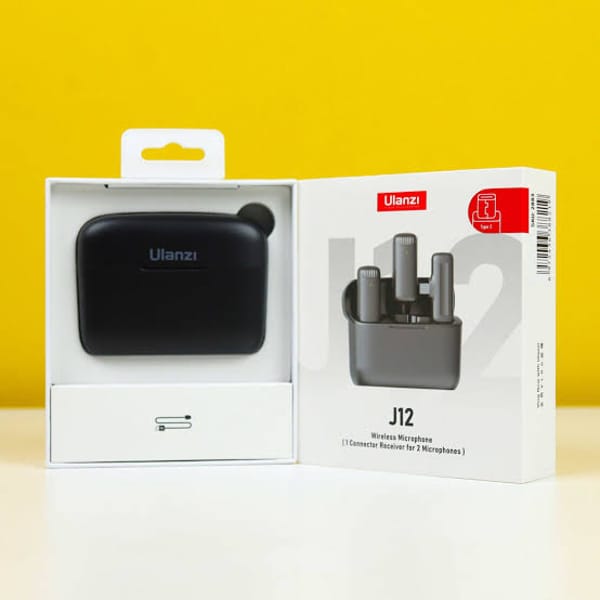 Ulanzi J12 Dual Wireless Microphone With Charging Case For Type-C